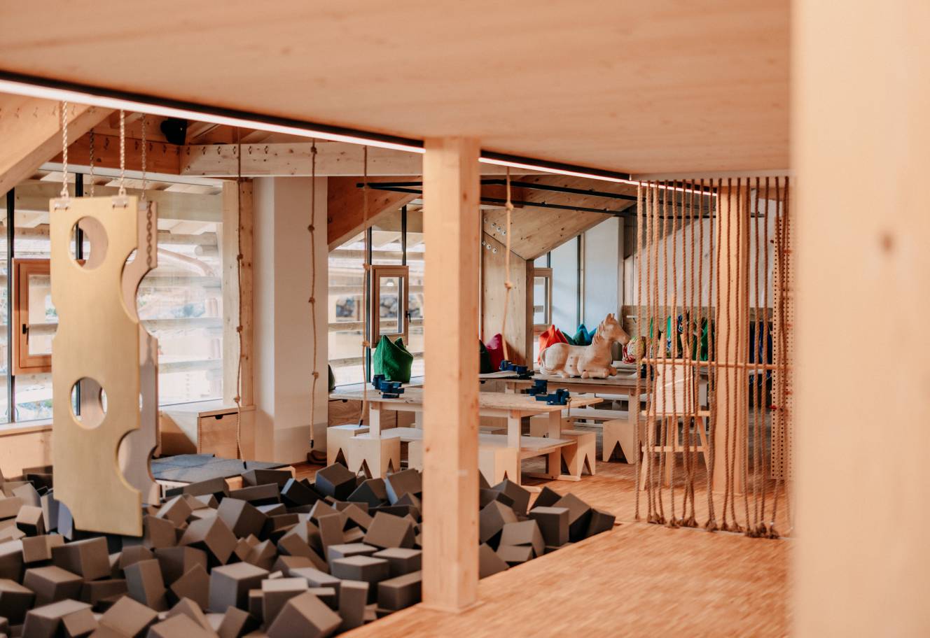 Ninja Parkour Indoor Naturhotel Forsthofgut