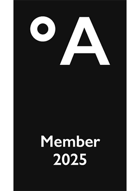 Enjoy wellness and sun - outdoor pool of the wellnesshotel in Austria Forsthofgut