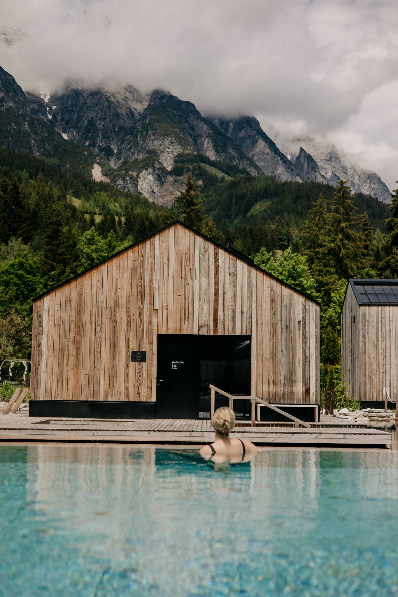 Enjoy wellness and sun - outdoor pool of the wellnesshotel in Austria Forsthofgut