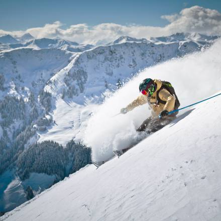 Pure skiing fun - Naturhotel Forsthofgut