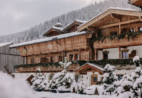 Das Naturhotel Forsthofgut im Winter