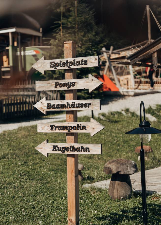 miniGUT children's farm familiy vacation austria Leogang