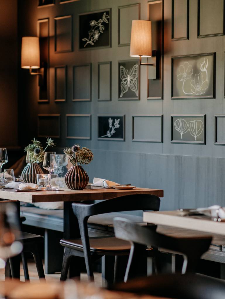 Interior view of a dining room at the Forsthofgut