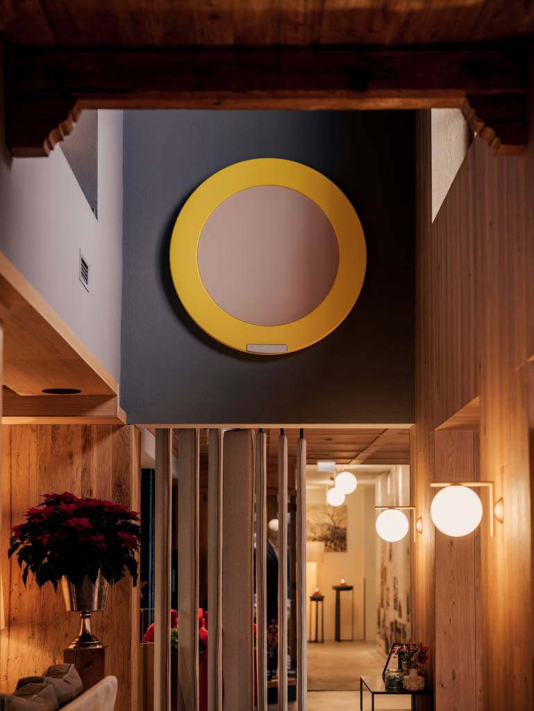 SILVIE FLEURY „MEDIUM SPF 30”, 2018 - Naturhotel Forsthofgut