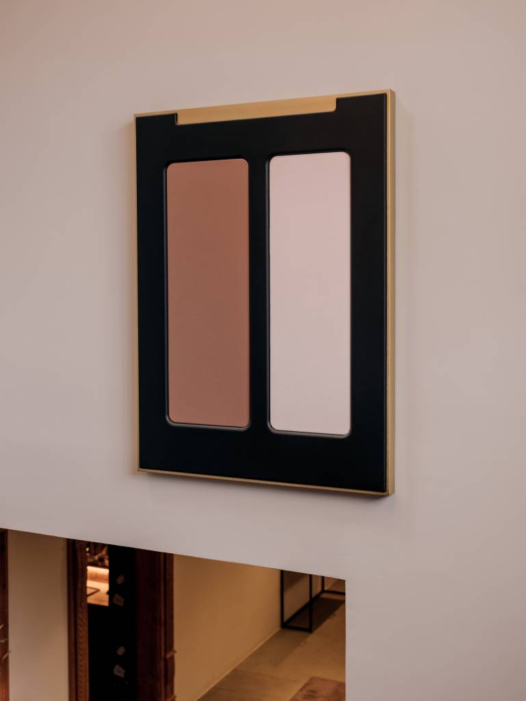 SILVIE FLEURY „GOLDEN COUTURE CONTOURING”, 2018 - Naturhotel Forsthofgut