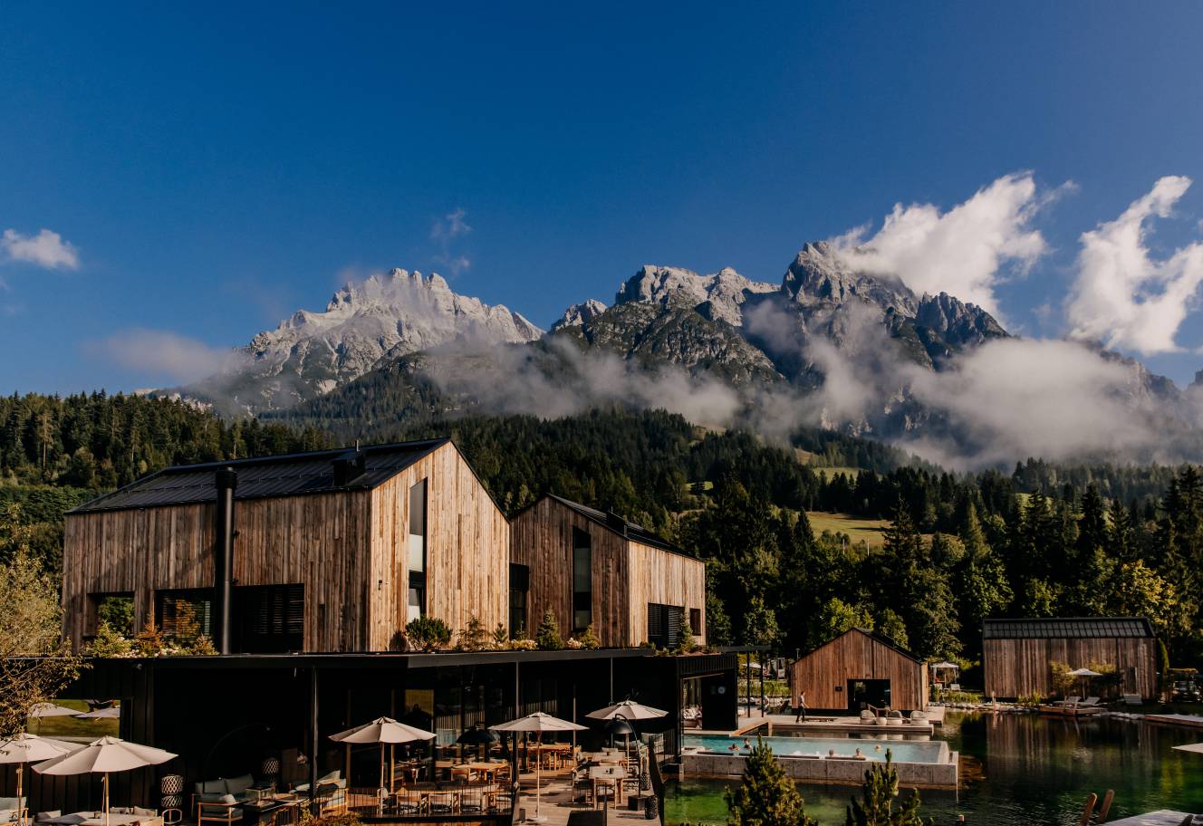The forest at your back, the mountains in view - Naturhotel Forsthofgut